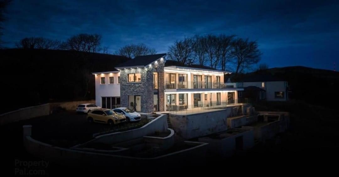 The Wylies Hotel Dunmurry Eksteriør billede